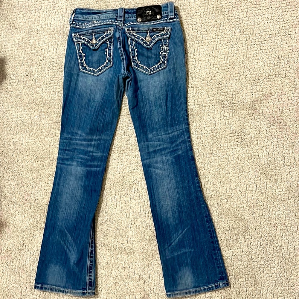 Women’s Miss Me jeans